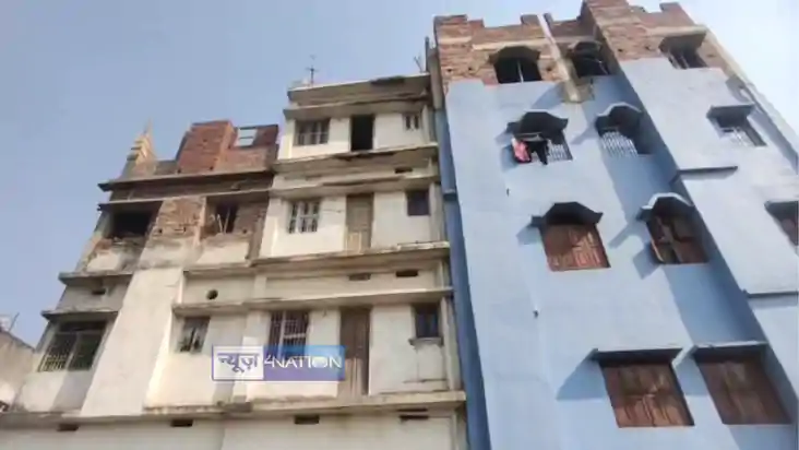 Bihar News : नालंदा में चार मंजिला मकान के नीचे मिला शिक्षा 