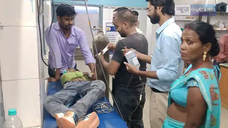 Bihar Accident - वैशाली में दर्दनाक हादसा, यात्रियों से भरे Bihar Accident - वैशाली में दर्दनाक हादसा, यात्रियों से भरे