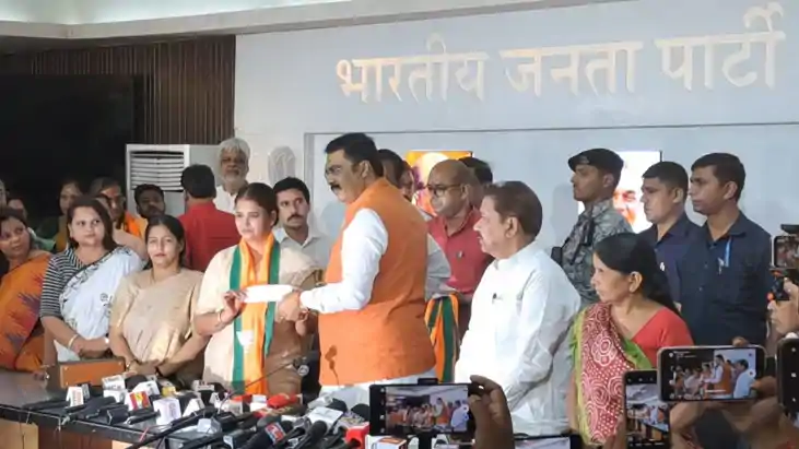 Ritu Jaiswal joins BJP