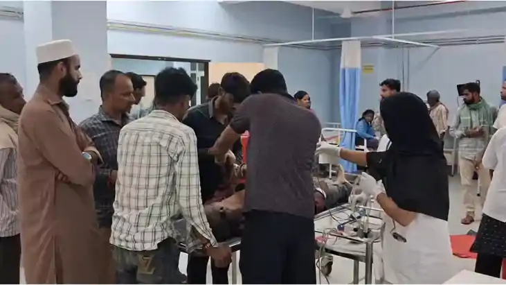 Bihar News : गोपालगंज में बड़ा हादसा: निर्माणाधीन मकान में क