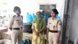 Bihar News : मुजफ्फरपुर में नहीं थम रहा महिला शराब तस्करों की गिरफ़्तारी का सिलसिला, मुखिया जी की बहू के बाद रूबी देवी हुई गिरफ्तार