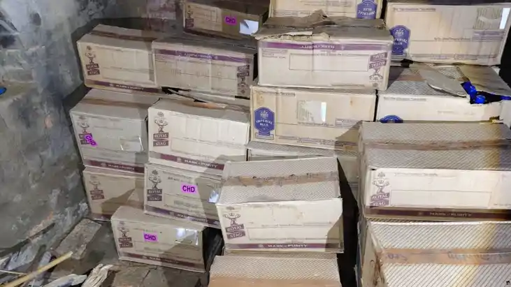 Muzaffarpur Police Seize Liquor Worth Rs 9 Lakh From Hut