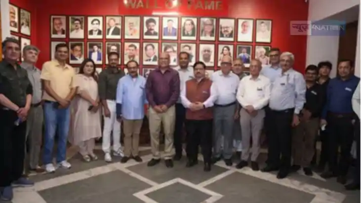 Kirori Mal Reunion Night