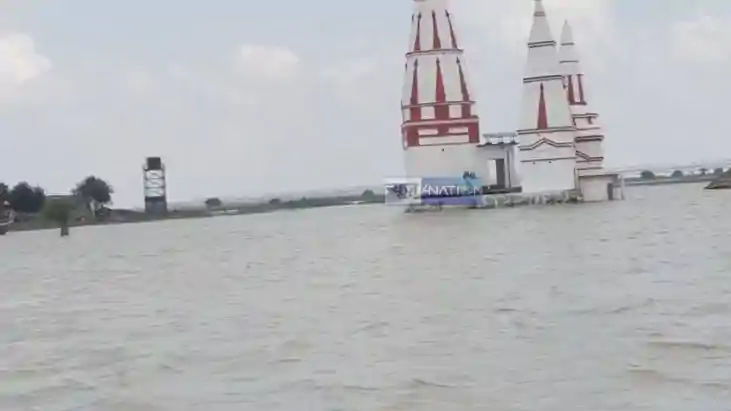 Bihar Flood:  गंडक का जलस्तर तेजी से घटा, बिहार पर मंडराया ब
