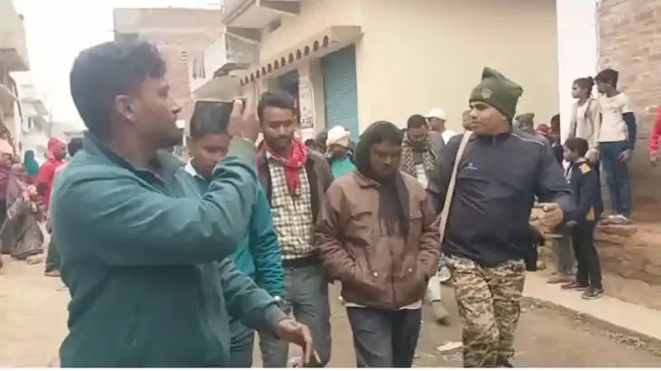 Bihar News : बिहार में धर्म परिवर्तन के ‘खेल’ का ग्रामीणों न