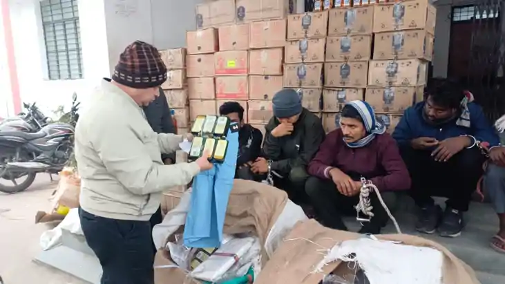 Bihar Crime : मुजफ्फरपुर में शराब तस्करी का 'अनोखा' तरीका दे