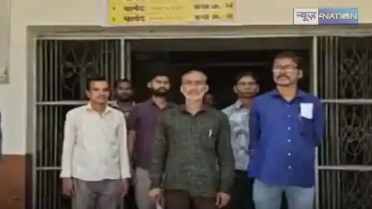 teacher death wish - इंजीनियरिंग कॉलेज के 12 कर्मियों ने मां