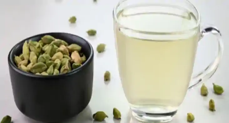 इलायची का पानी