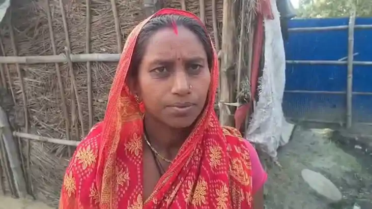 सहरसा में आवास योजना का बड़ा खेल: कर्ज लेकर दी रिश्वत, फिर भ