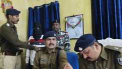 Bihar Crime: सोशल मीडिया पर कट्टा लहराना पड़ा महंगा,  फ़ायरिंग का वीडियो वायरल होते हीं 24 घंटे में कार्रवाई, एक गिरफ़्तार