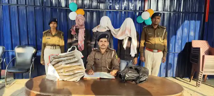 तस्करों का पटना प्लान फेल! ऑटो में भरा था लाखों का गांजा, सि