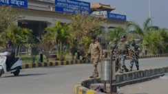 Gaya Toy Boxes Hide 25kg Hydroponic Weed 5 Arrested at Airport