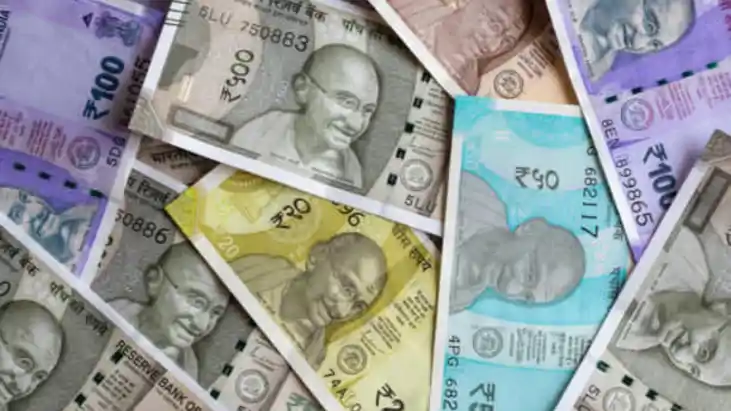 Plastic notes in India