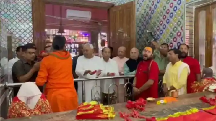 Nitish Kumar Offers Prayers at Historic Bakhorapur Kali Temp