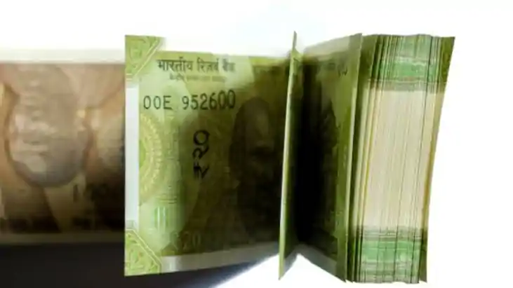 20 rupee old note