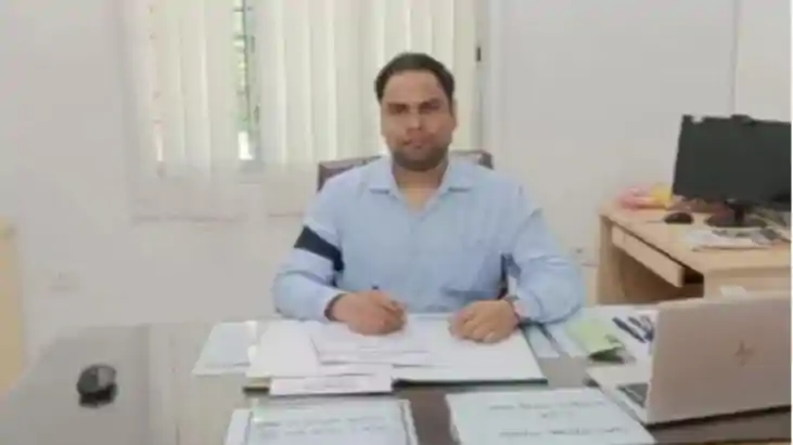 छपरा में बीडीओ के गंभीर रुप से घायल होने का गरमाया मुद्दा : 