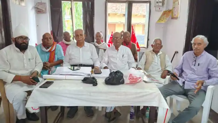 छात्र आंदोलन के मुकदमे वापस ले सरकार, मृत छात्रों के परिजनों