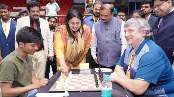 पटना में बिहार ओपन फिडे रेटिंग शतरंज: खेल मंत्री श्रेयसी सिं