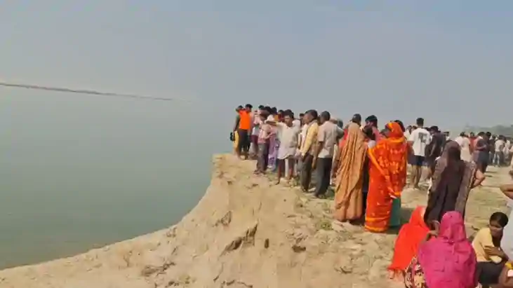 Tragedy in Bihar 5 Family Members Drown in Ganga River