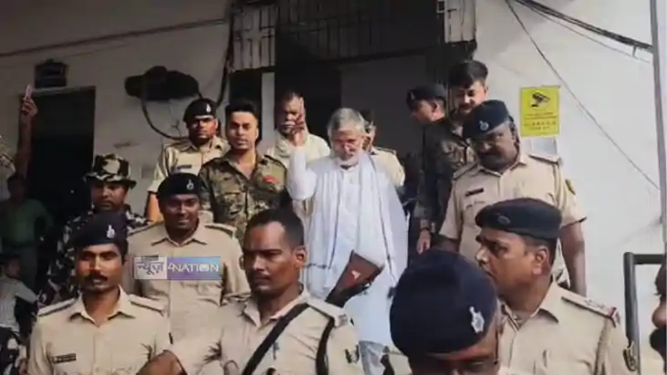 Bihar News : दरभंगा कोर्ट से बीजेपी विधायक मिश्रीलाल यादव को Bihar News : दरभंगा कोर्ट से बीजेपी विधायक मिश्रीलाल यादव को