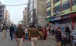 Patna Crime - पटना में नाबालिग की मौत पर बवाल: रेप के बाद हत्या का आरोप लगाकर परिजनों ने नाला रोड किया जाम; पुलिस का लाठीचार्ज