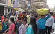 छठ पर्व के अवसर पर मुस्लिम समुदाय ने पेश की सांप्रदायिक सौहार्द की अनोखी मिसाल, छठव्रतियों के बीच बांटे फल, नारियल और गमछे छठ पर्व के अवसर पर मुस्लिम समुदाय ने पेश की सांप्रदायिक सौहार्द की अनोखी मिसाल, छठव्रतियों के बीच बांटे फल, नारियल और गमछे