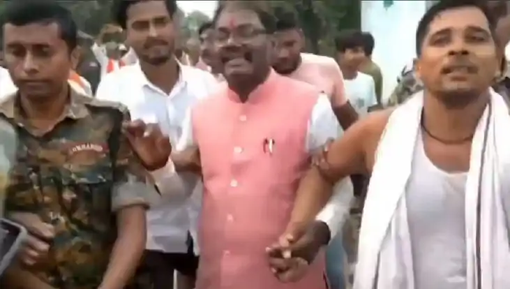 बीजेपी विधायक के खिलाफ जनता का विरोध, ‘गो बैक’ के नारे लगे,  बीजेपी विधायक के खिलाफ जनता का विरोध, ‘गो बैक’ के नारे लगे,