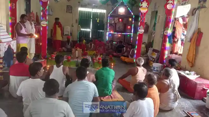 कैदियों ने मनाई नवरात्रि