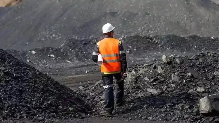 COAL COMPANIES BONUS - त्योहार पर कोयला खदान के 2.20 लाख कर् COAL COMPANIES BONUS - त्योहार पर कोयला खदान के 2.20 लाख कर्