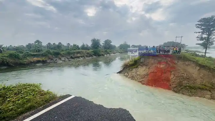 Tirhut Canal Embankment 
