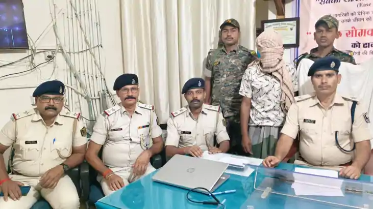 Bihar News : मोतिहारी पुलिस की बड़ी कार्रवाई, ढाका से पकड़ा 