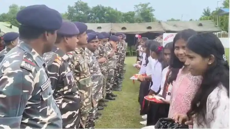 SSB 21वीं वाहिनी ने धूमधाम से मनाया रक्षाबंधन, छात्राओं और ब
