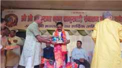 राधा-कृष्ण ठाकुरबाड़ी में झूलन उत्सव की धूम, सांस्कृतिक कार्यक्रम ने मोहा मन