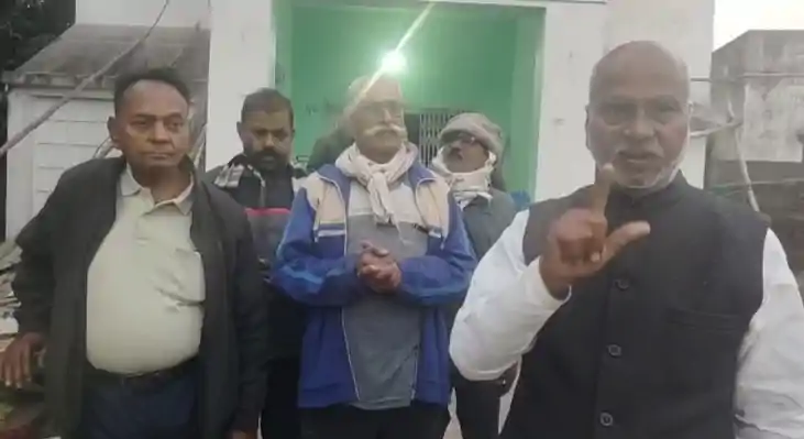 'बिहार की तरह बंगाल में नहीं होने देंगे जनादेश की लूट', वरिष