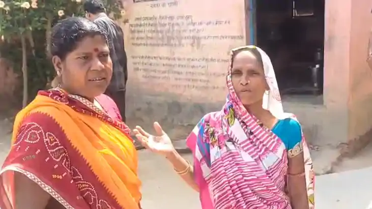 Bihar News : मुजफ्फरपुर में मिड-डे मील की खुली पोल, '200 बच्