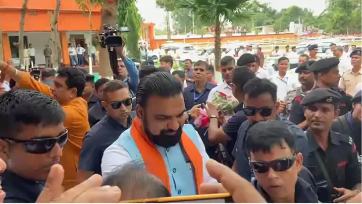 मुंगेर दौरे पर पहुंचे सीएम सम्राट : तारापुर में 10 मॉडल स्कू