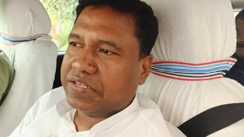 Bihar Politics : मंत्री संतोष सुमन ने विपक्ष पर किया हमला, कहा बैलेट बॉक्स से 'जिन्न' निकालने के लिए चुनाव आयोग की पहल का कर रहे विरोध 