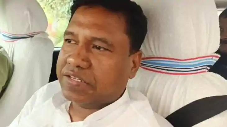 Bihar Politics : मंत्री संतोष सुमन ने विपक्ष पर किया हमला, क Bihar Politics : मंत्री संतोष सुमन ने विपक्ष पर किया हमला, क
