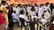 सिवान के हरदिया में खून की होली: तीन सगे भाइयों को मारी गई गोली, एक की मौत, दो की हालत नाजुक,  राजद नेताओं ने की मृतक के परिजनों से मुलाकात 