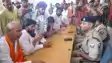 Bihar News : भोजपुर के कथित पुलिस एनकाउंटर मामले में फूटा परिजनों और ग्रामीणों का गुस्सा, शाहपुर थाने का किया घेराव