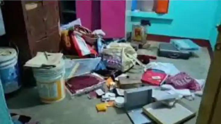 Family at Wedding Thieves Loot Cash and 50 Lakh in Valuables