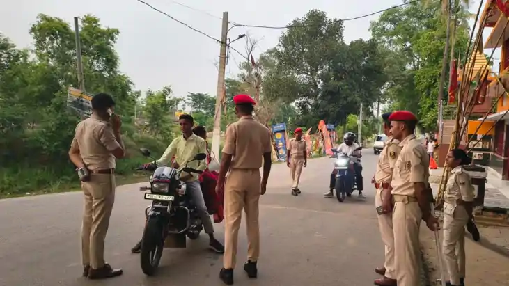 Police Crack Down Intensive Vehicle Checks Launched in Bikra
