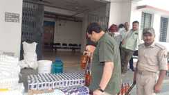 फिल्मी स्टाइल में शराब तस्करों ने उत्पाद विभाग की गाड़ी उड़ाने की कोशिश की, बाल-बाल बची टीम!