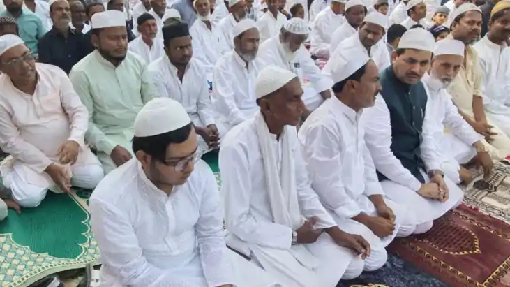 सुपौल की ईदगाह में अदा हुई बकरीद की नमाज, भाईचारे और अमन की 