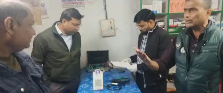 अवैध रुप से चल रहे नर्सिंग होम सहित दो मेडिकल दुकान को किया 