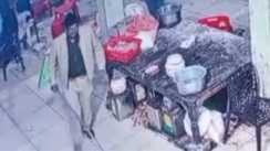 पुलिसकर्मियों की गुंडई का चरम का रेस्टोरेंट स्टाफ से जमकर मारपीट,पूरी घटना CCTV में कैद