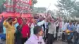 Bihar News : 65 की उम्र मे लौटी राणा की जवानी ! बेलसंड से बसपा उम्मीदवार ने महावीरी झंडा में तलवार के साथ दिखाया करतब, हैरान रह गए श्रद्धालु  Bihar News : 65 की उम्र मे लौटी राणा की जवानी ! बेलसंड से बसपा उम्मीदवार ने महावीरी झंडा में तलवार के साथ दिखाया करतब, हैरान रह गए श्रद्धालु