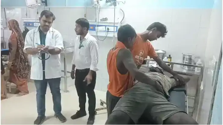 Bihar News : भोजपुर में बड़ा हादसा: छत की सेंटरिंग के दौरान 