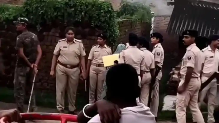 Bihar News : भोजपुर पुलिस ने सेक्स रैकेट का किया भंडाफोड़, न