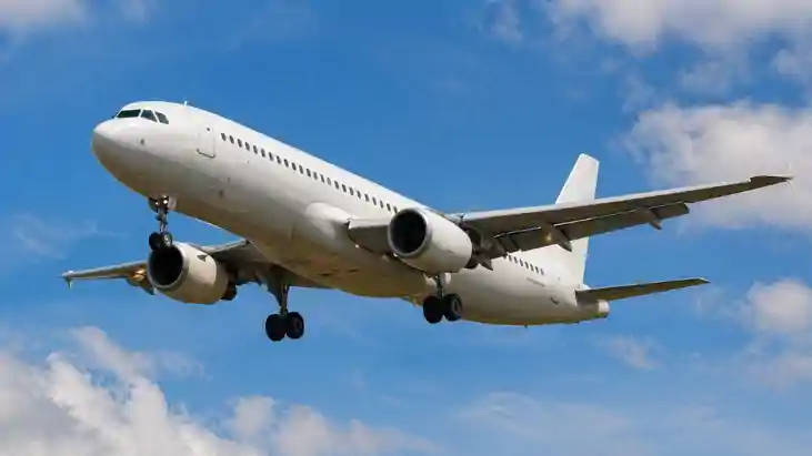 Patna to Mumbai Flight 